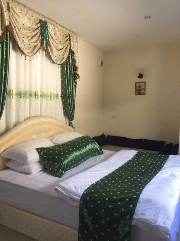 Nadee resort Udon Thani Buitenkant foto