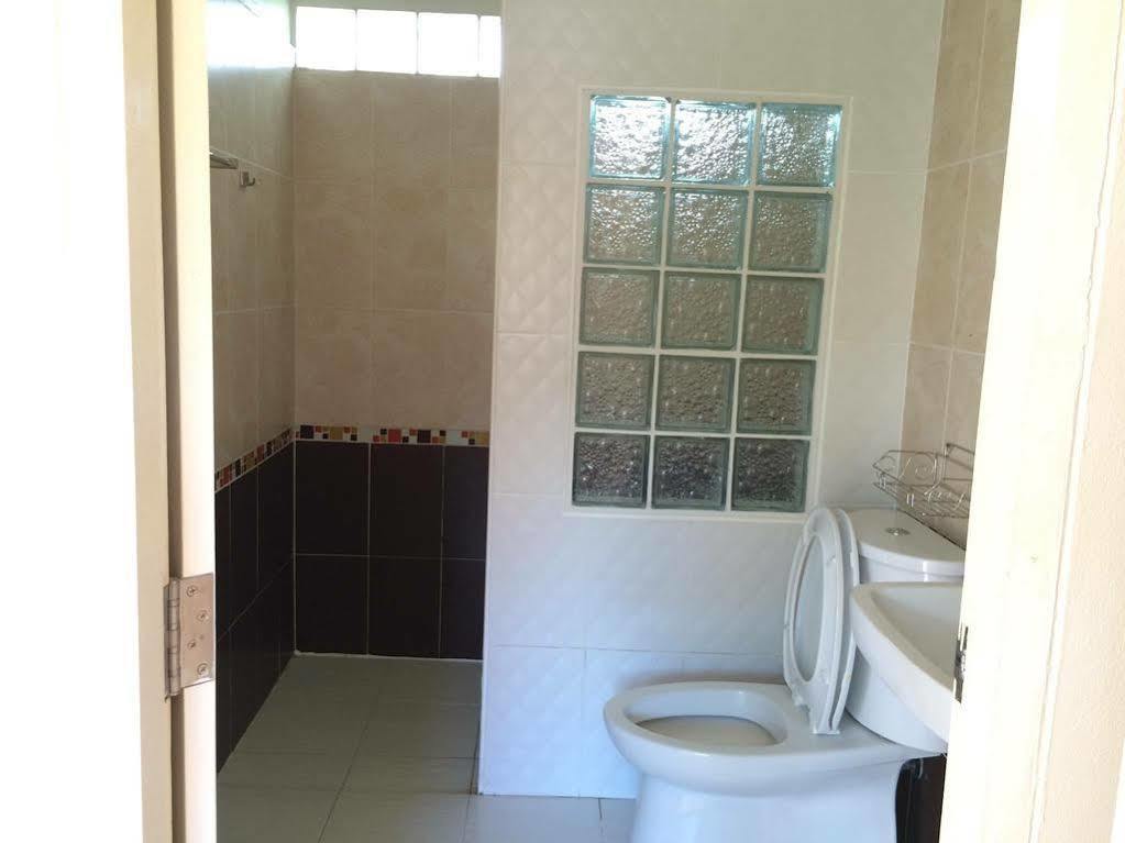 Nadee resort Udon Thani Buitenkant foto