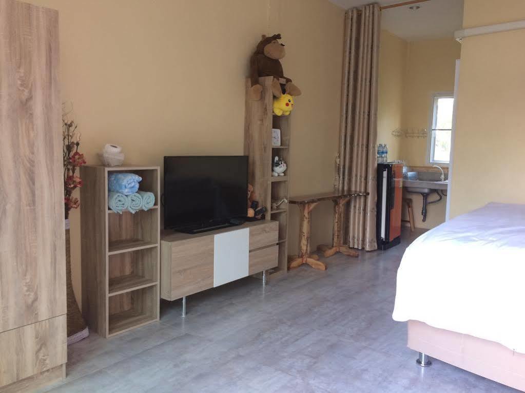 Nadee resort Udon Thani Buitenkant foto