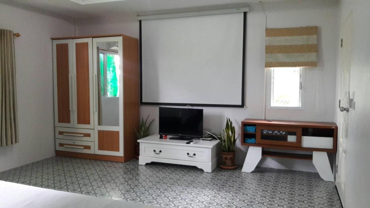 Nadee resort Udon Thani Buitenkant foto